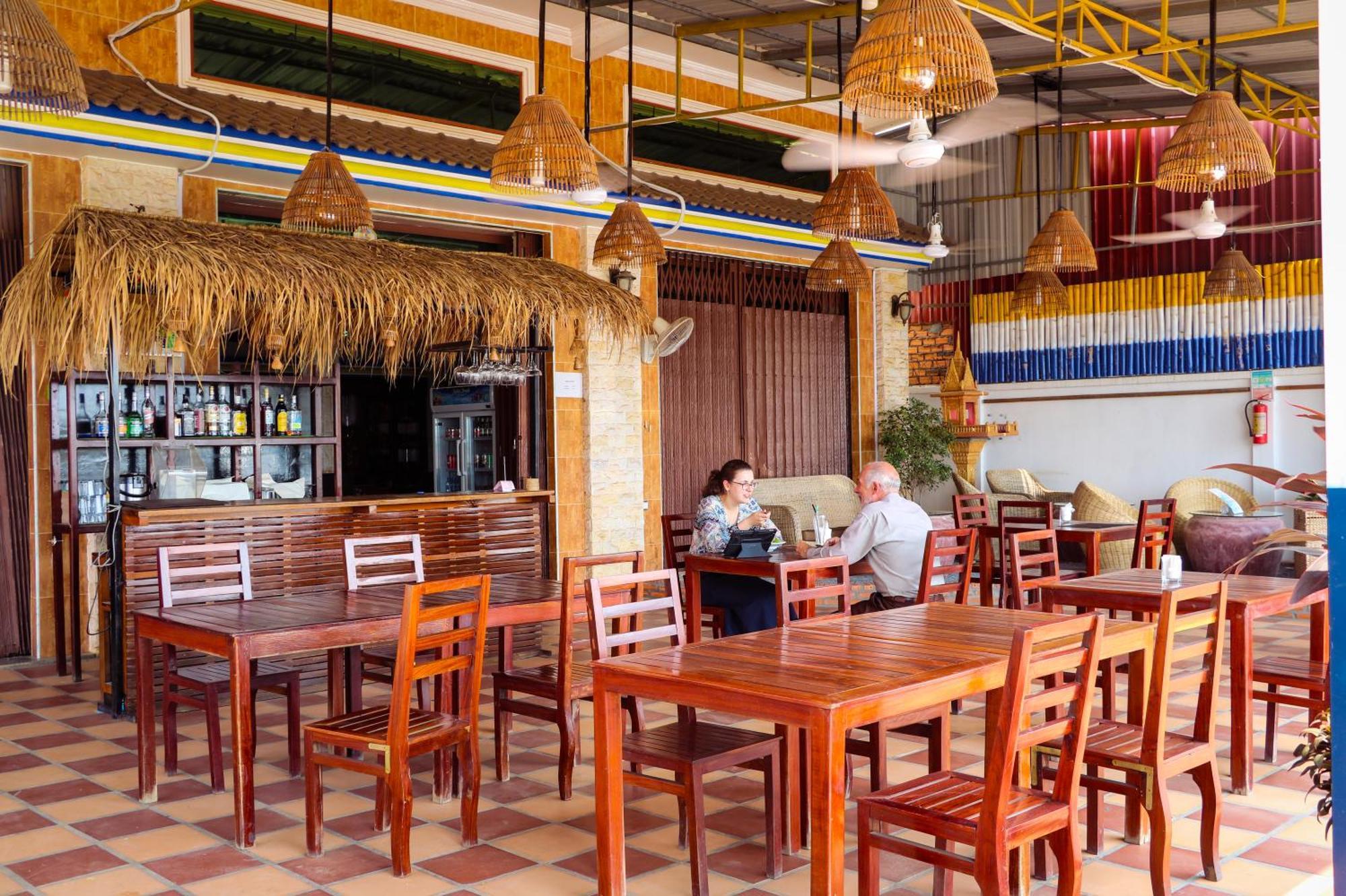 Le Tonle Hotel Kratie Exterior photo